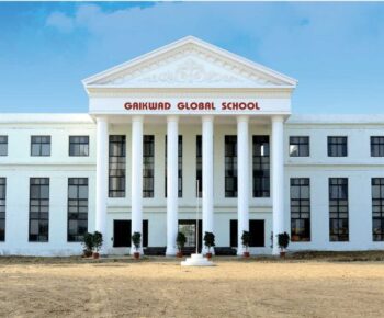 gaikwad-global-school-building-e1556186157918-1030x443